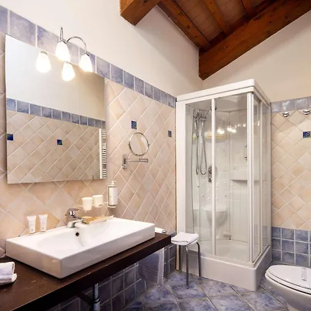 Best Western Plus Hotel Le Rondini San Francesco al Campo Buitenkant foto