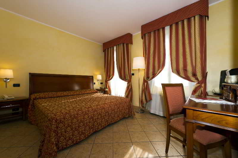 Western Le Rondini 3* San Francesco al Campo