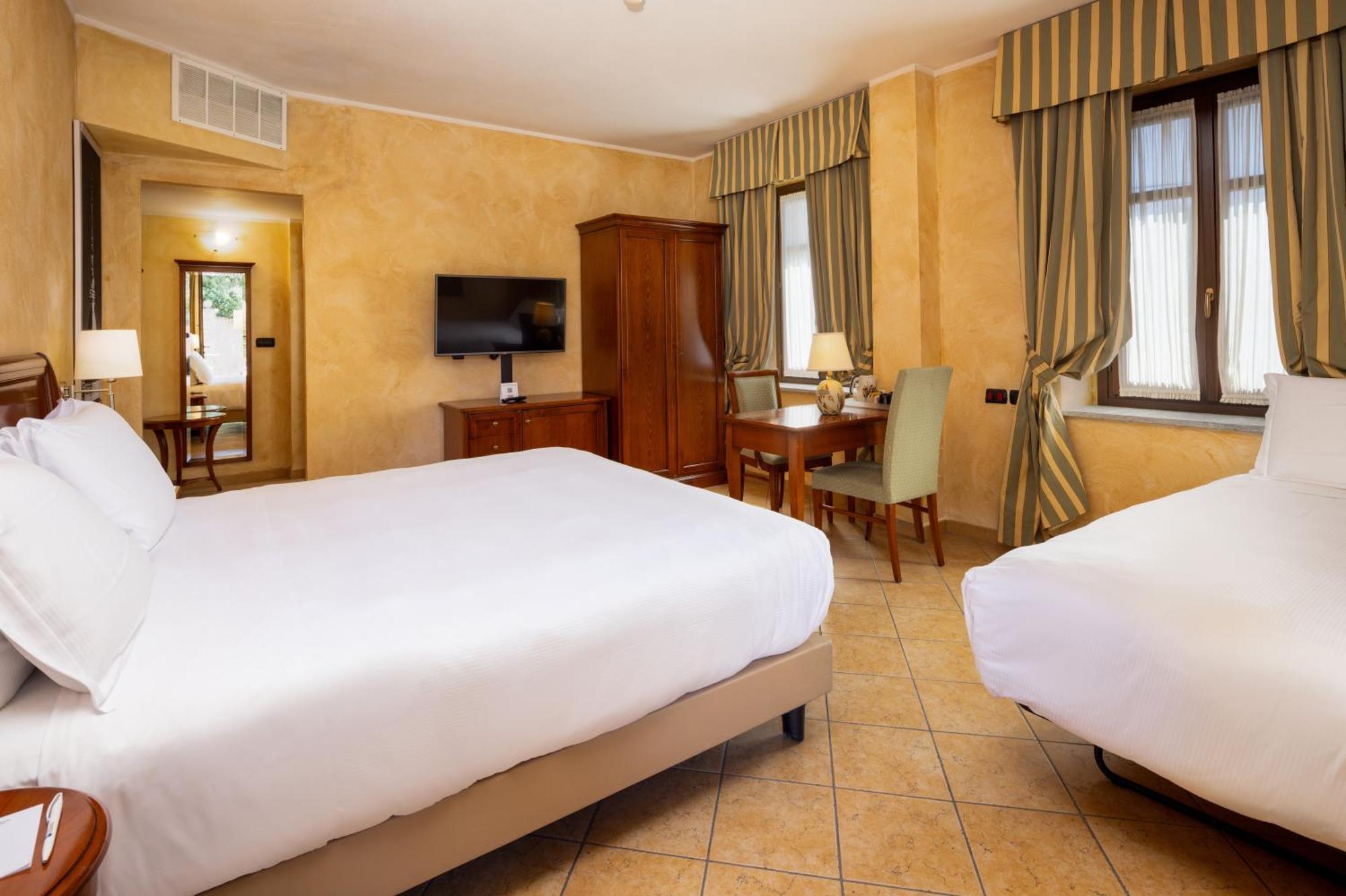 Hotel Western Le Rondini 3*