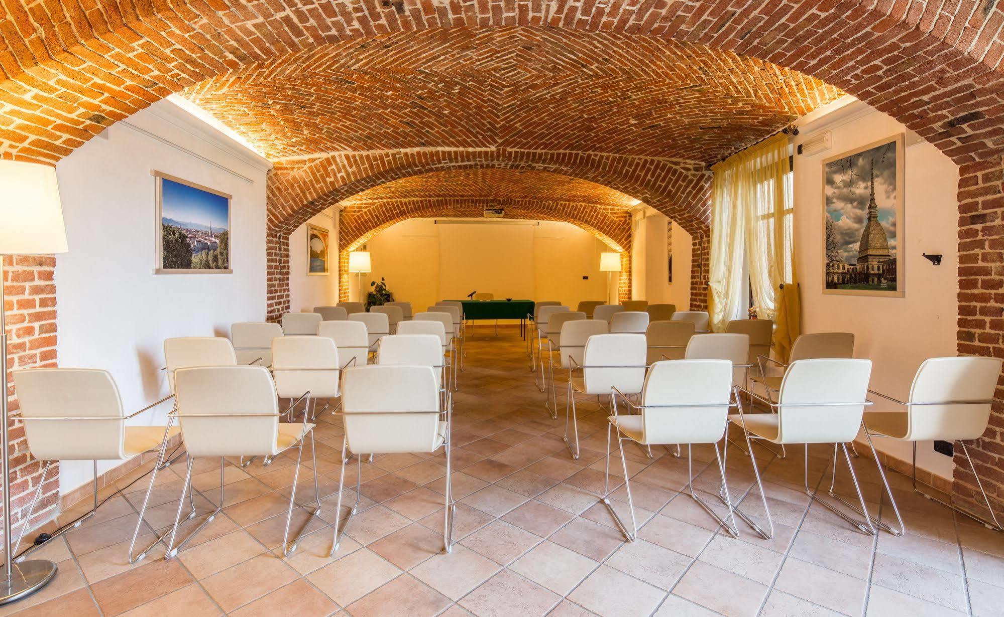 Western Le Rondini 3* San Francesco al Campo